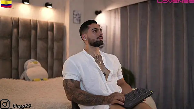 john king29 online show from 11/15/25, 12:09