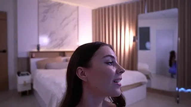 Cute Foxyxh online show from 03/27/26, 01:25