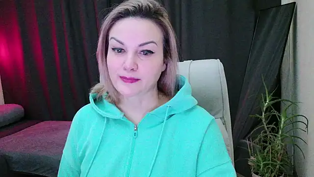 MishaMILF online show from 03/02/25, 07:43