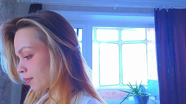 sinteas online show from 03/12/26, 11:14