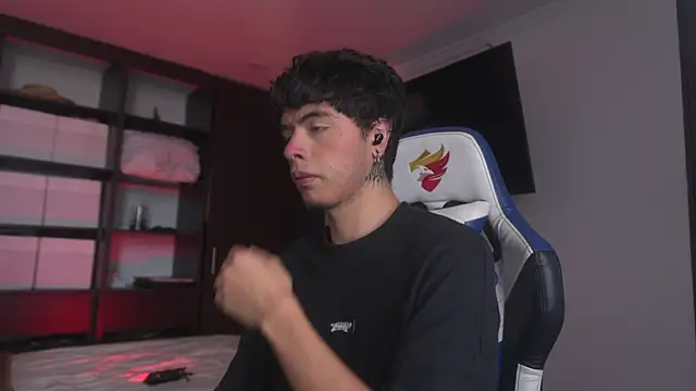  morghan  online show from 12/18/25, 07:29