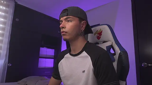 Snapshot of _morghan_ chatting on 02/13/26, 07:47 morghan online show from 02/13/26, 07:47