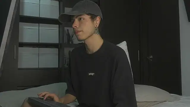 Snapshot of _morghan_ chatting on 02/25/25, 06:14 morghan online show from 02/25/25, 06:14