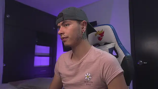 Snapshot of _morghan_ chatting on 02/12/26, 12:43 morghan online show from 02/12/26, 12:43