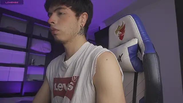  morghan  online show from 11/11/25, 08:25