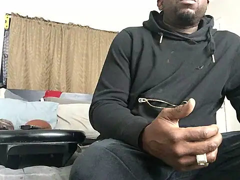 Londonfrotadejr online show from 01/26/25, 03:58