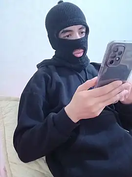 arabqueen online show from 12/15/25, 07:41