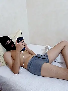 Snapshot of arabqueen chatting on 09/17/25, 09:00 arabqueen online show from 09/17/25, 09:00