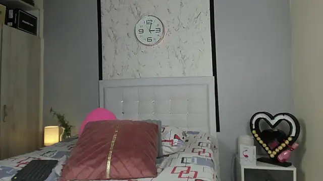 Sofia Blosom online show from 03/21/25, 06:16