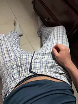 alex-18hot online show from 04/01/26, 04:47