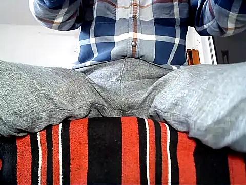 manan28 online show from 09/19/25, 09:57