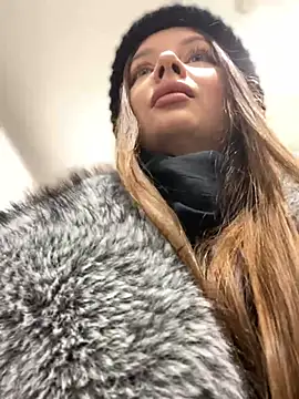 Snapshot of KrisMagnoly chatting on 02/04/26, 05:19 KrisMagnoly online show from 02/04/26, 05:19