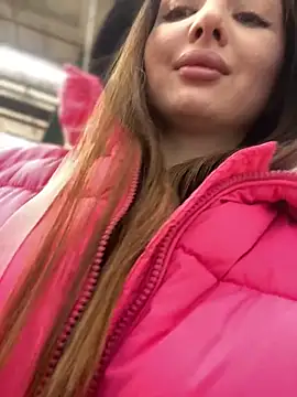 Snapshot of KrisMagnoly chatting on 01/18/26, 06:11 KrisMagnoly online show from 01/18/26, 06:11