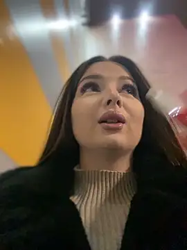 KrisMagnoly online show from 02/26/25, 04:27