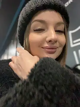 KrisMagnoly online show from 01/31/25, 04:59