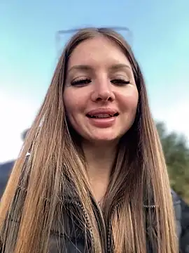 KrisMagnoly online show from 10/03/25, 01:45