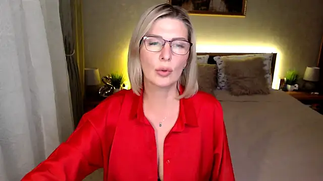 sensualEmilia online show from 01/08/26, 08:26