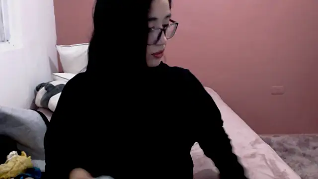 Snapshot of YummymeowW chatting on 01/16/25, 03:34 YummymeowW online show from 01/16/25, 03:34