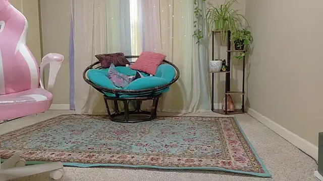 Emihaze online show from 04/10/26, 04:36