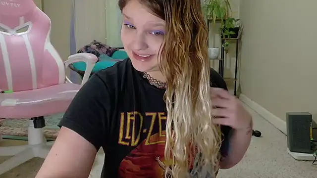 Emihaze online show from 02/07/26, 07:44