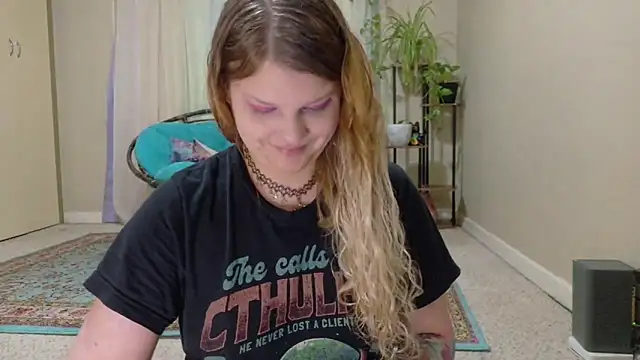 Emihaze online show from 03/28/26, 04:19