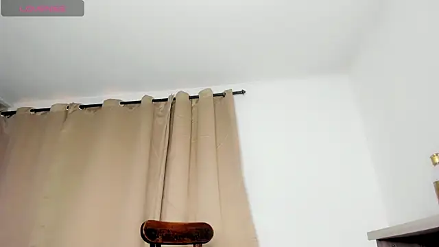 Genesis Sandoval online show from 03/29/26, 07:04