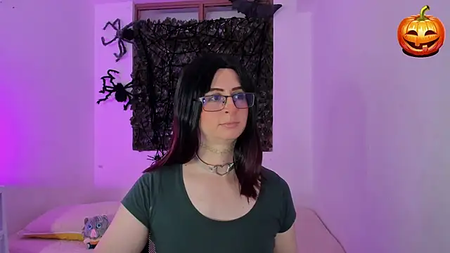Snapshot of KimberlyJohnsoon chatting on 10/17/25, 03:14 KimberlyJohnsoon online show from 10/17/25, 03:14