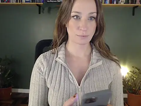 callmedemme online show from 05/25/26, 05:22