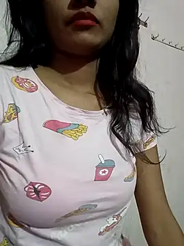 Shreya-Shetty09 online show from 02/15/25, 04:23