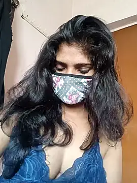 Shreya-Shetty09 online show from 02/17/25, 11:13