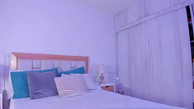 mia hank online show from 01/06/26, 11:47