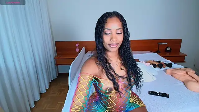 Snapshot of shany_smith28 chatting on 01/04/25, 02:46 shany smith28 online show from 01/04/25, 02:46