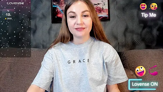 Snapshot of CassieMils chatting on 09/12/25, 09:53 CassieMils online show from 09/12/25, 09:53