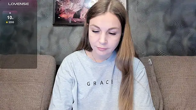 CassieMils online show from 02/12/26, 06:24