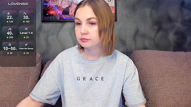 CassieMils online show from 04/16/26, 07:42