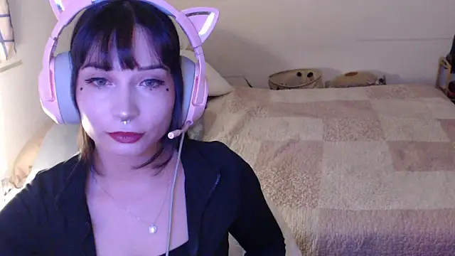 latinpetit online show from 08/04/26, 10:36