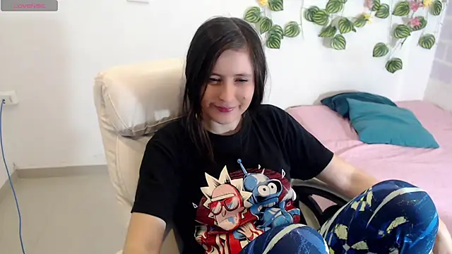 Snapshot of tania_sweet__ chatting on 09/11/25, 02:50 tania sweet online show from 09/11/25, 02:50