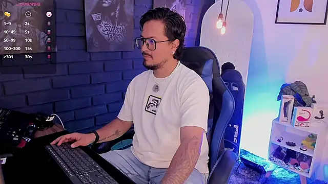 DaviidEvans  online show from 03/05/26, 12:13
