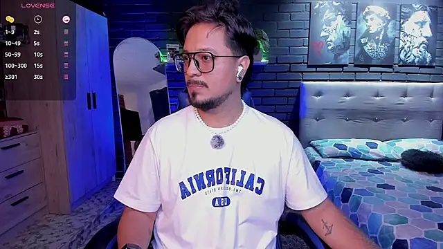 DaviidEvans  online show from 03/19/26, 02:50