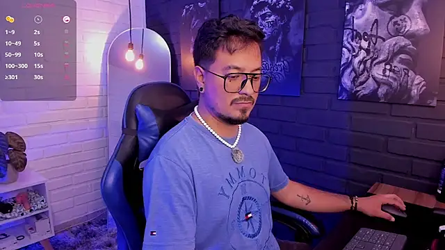 DaviidEvans  online show from 05/19/26, 07:04