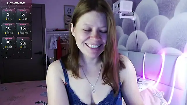 alekasamui online show from 10/29/25, 11:14