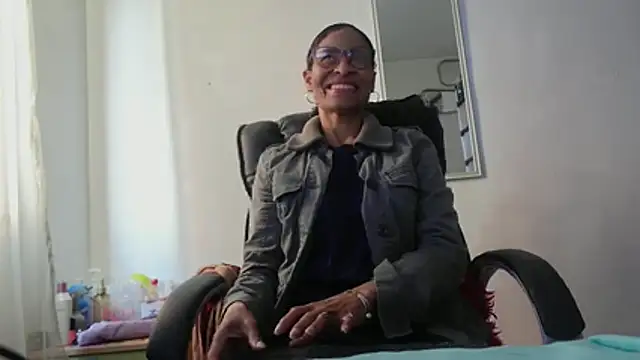 Aries Mature online show from 04/30/26, 08:38