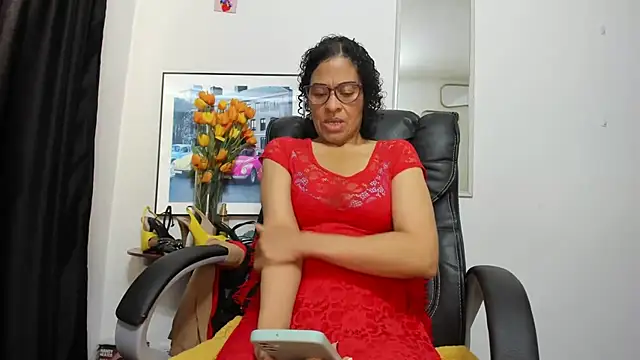 Aries Mature online show from 12/18/25, 04:22