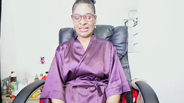 Aries Mature online show from 06/29/26, 12:17