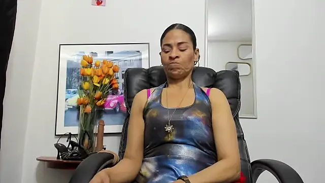 Aries Mature online show from 10/25/25, 05:02