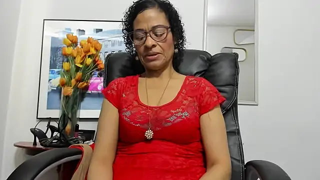 Snapshot of Aries_Mature chatting on 10/08/25, 05:02 Aries Mature online show from 10/08/25, 05:02