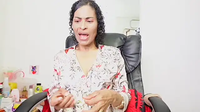 Aries Mature online show from 07/01/26, 12:44