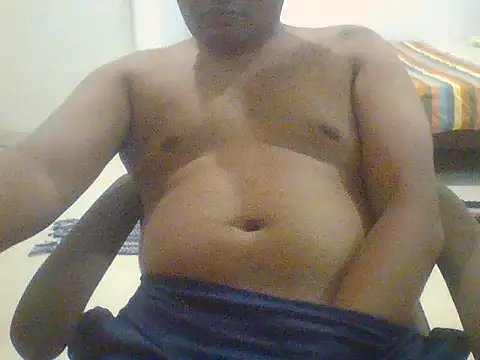 Snapshot of Alexwhitex chatting on 10/13/25, 02:29 Alexwhitex online show from 10/13/25, 02:29