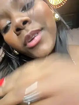 Tayra Siny online show from 02/28/25, 07:05