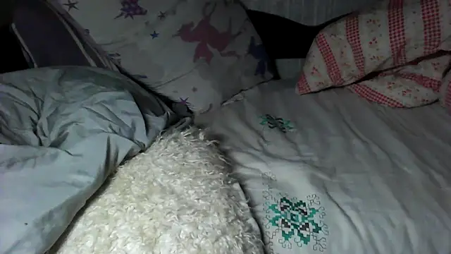 Alma Evelynne online show from 12/01/25, 05:14